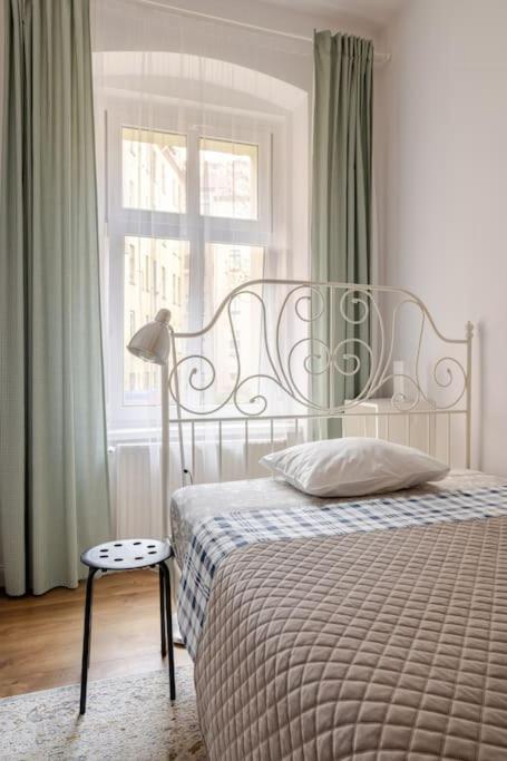 Apartament Rozeta Centrum 6Os Legnica Exterior foto