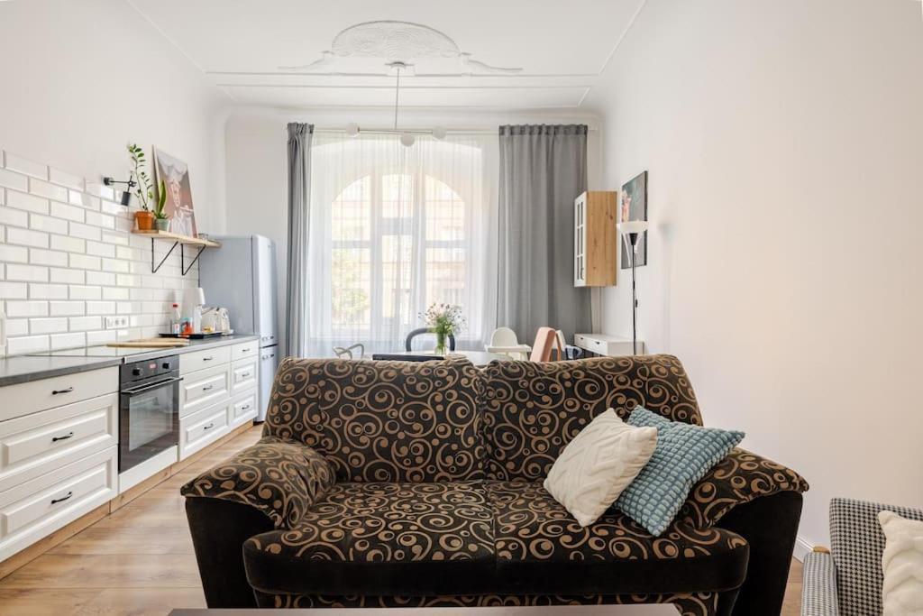 Apartament Rozeta Centrum 6Os Legnica Exterior foto